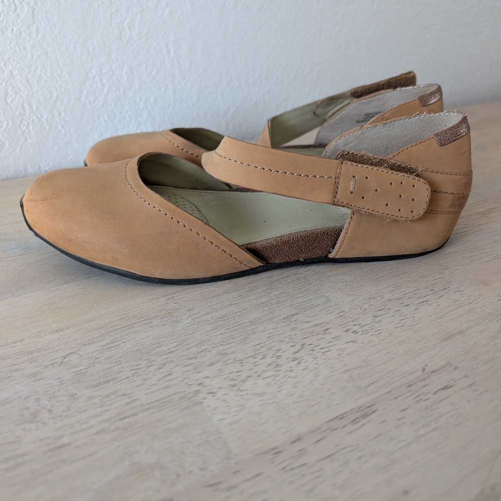 OTBT Tan Strap Flats